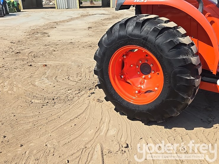 2017-kubota-mx5100-image-21