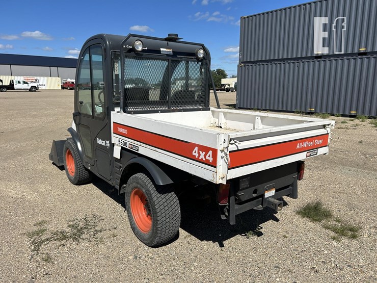 2006-bobcat-toolcat-5600-image-3