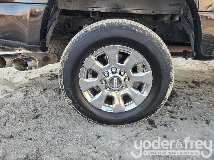 2017-ford-f250-xl-image-16