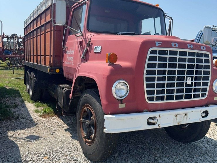 1970-ford-ln700-image-2