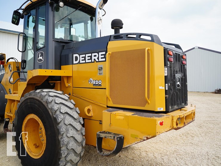 2015-deere-544k-image-26