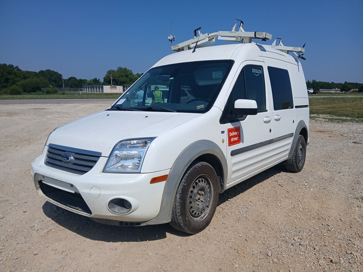2012-ford-transit-connect-image-1
