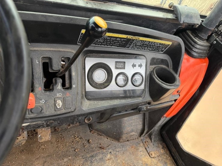 kubota-rtv900-image-6