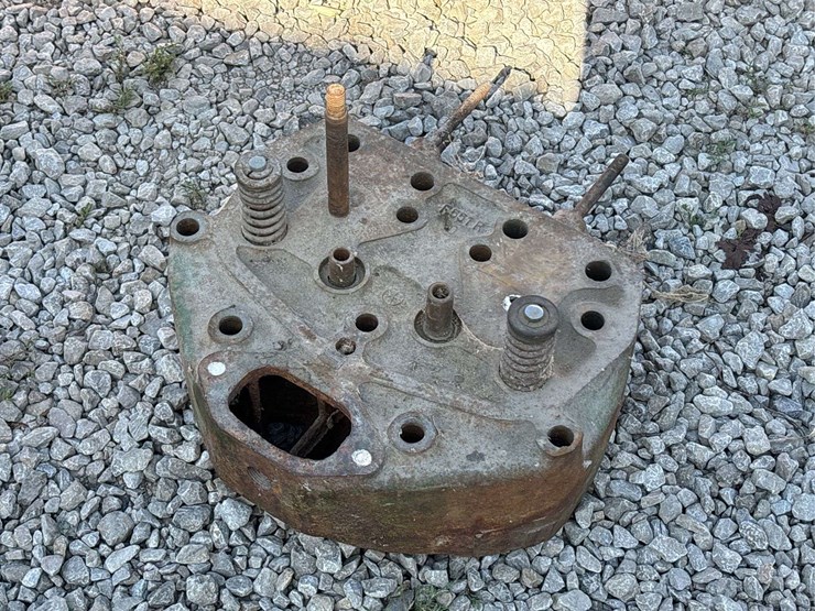 john-deere-model-g-head-image-5