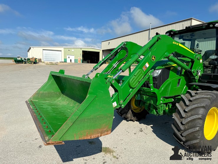 2023-john-deere-6r-140-image-9