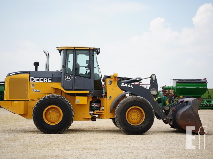 2015-deere-544k-image-4