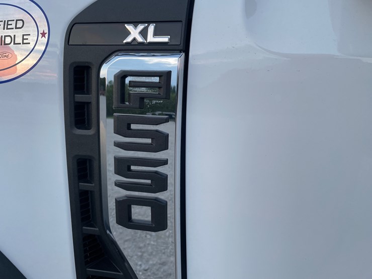2024-ford-f550-image-9