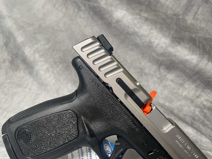 #4528-•-smith-&-wesson-sd40-40-s&w-pistol,-sn:-ehj5910-image-8