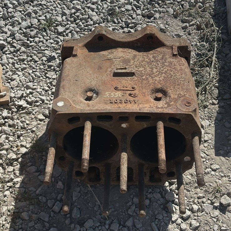 John Deere Model A Block