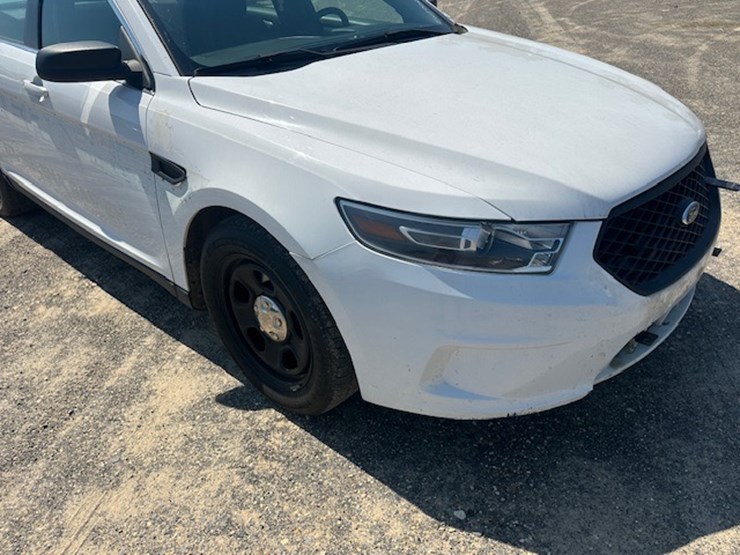 #23002-•-2017-ford-taurus-image-20