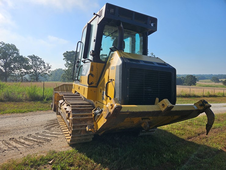 2014-caterpillar-953d-image-15