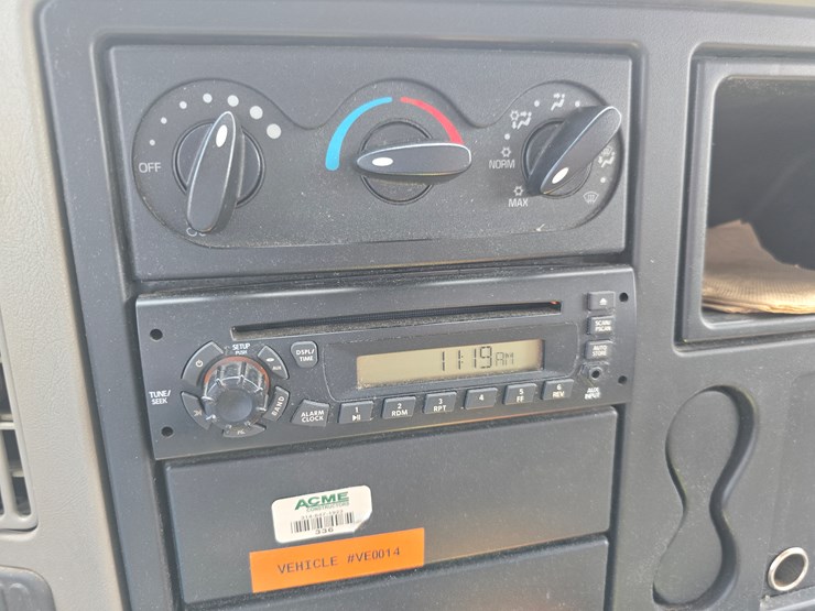 2012-international-durastar-4300-image-79