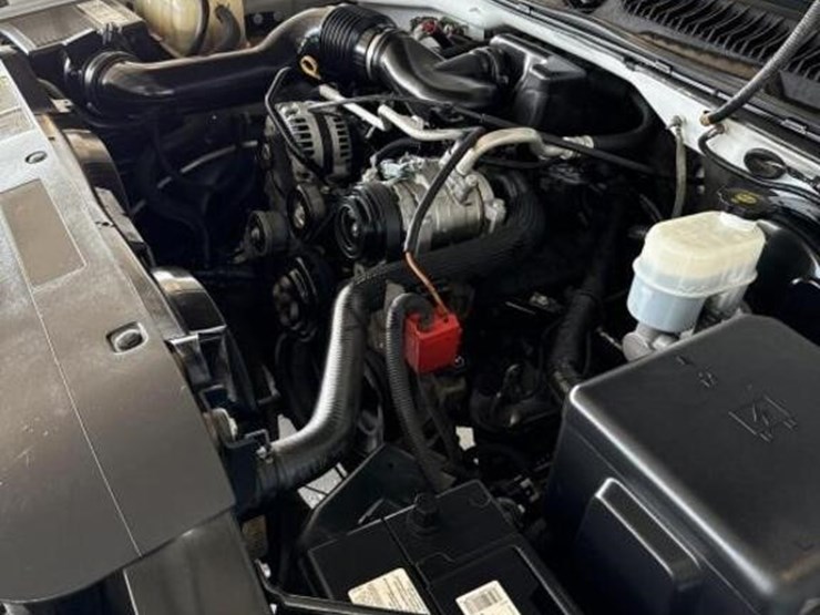 2006-chevrolet-silverado-1500-image-13
