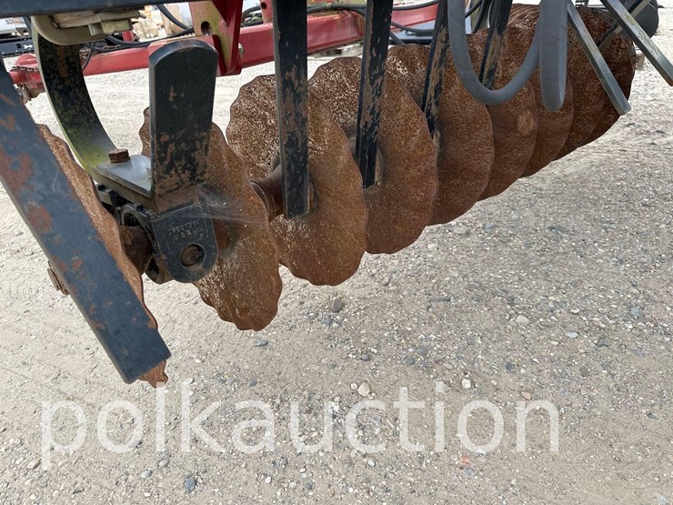 case-ih-330-image-13