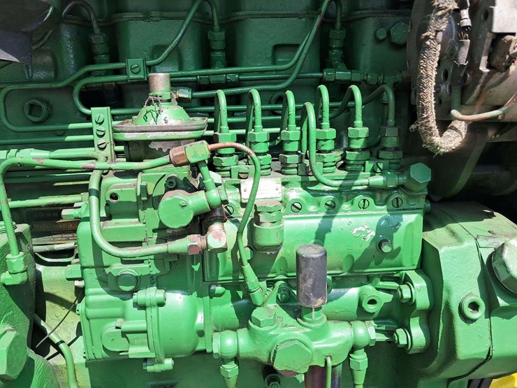 john-deere-4440-image-12