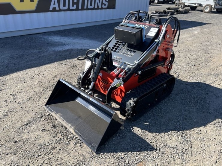 2025-mms-ms380r-mini-skid-steer-loader-image-1