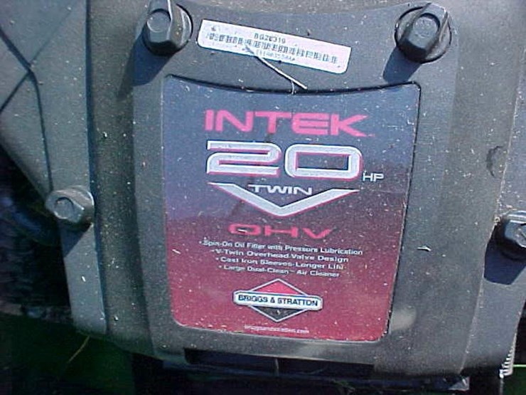 john-deere-l120-image-3
