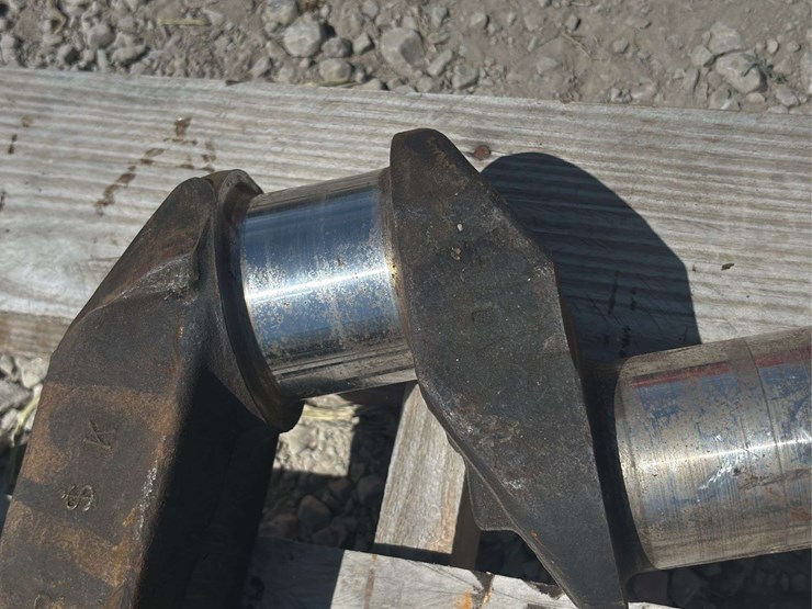 john-deere-model-g-crankshaft-image-10