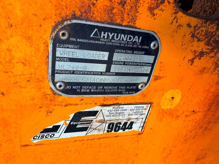 hyundai-740-9-image-3