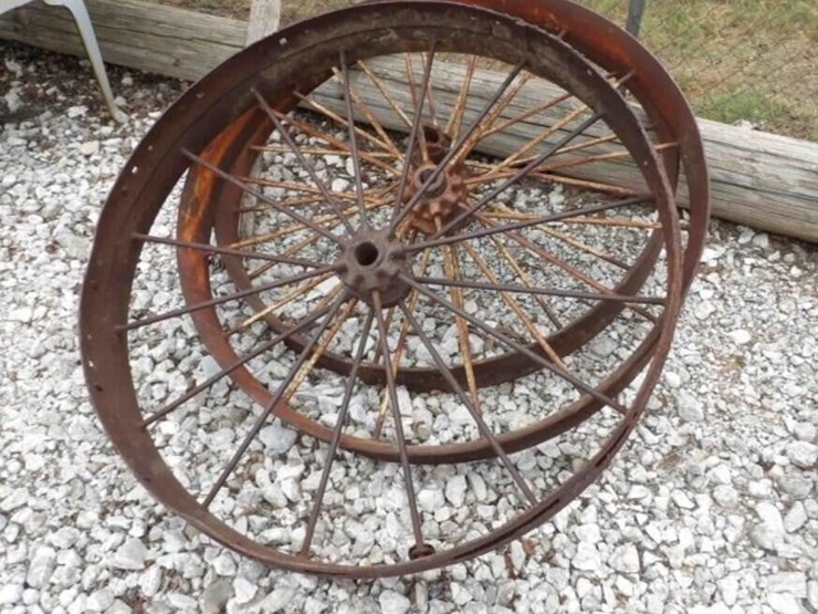 3---antique-steel-wheels---44"-image-1