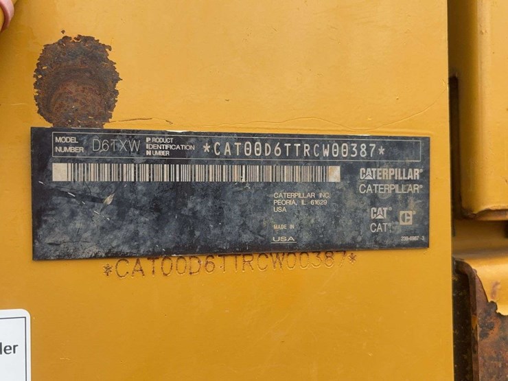 2013-caterpillar-d6t-xw-image-35