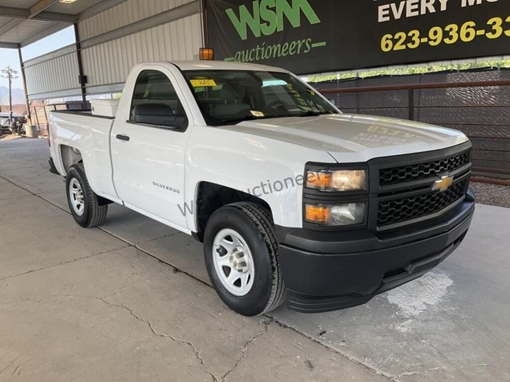 2014-chevrolet-silverado-1500-image-2