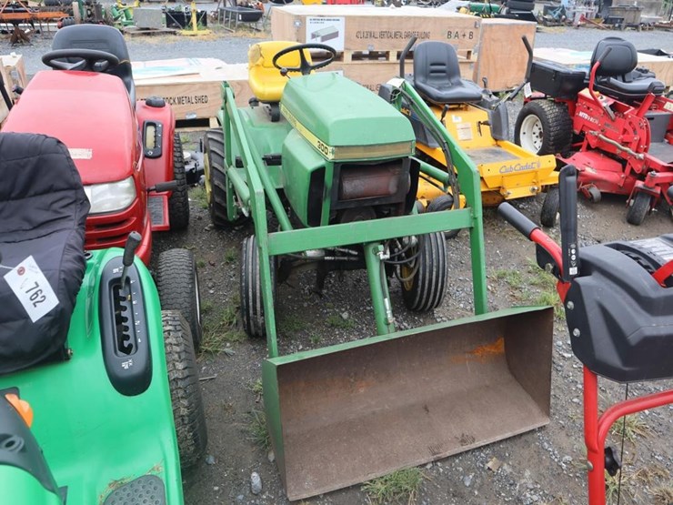 john-deere-300-image-3