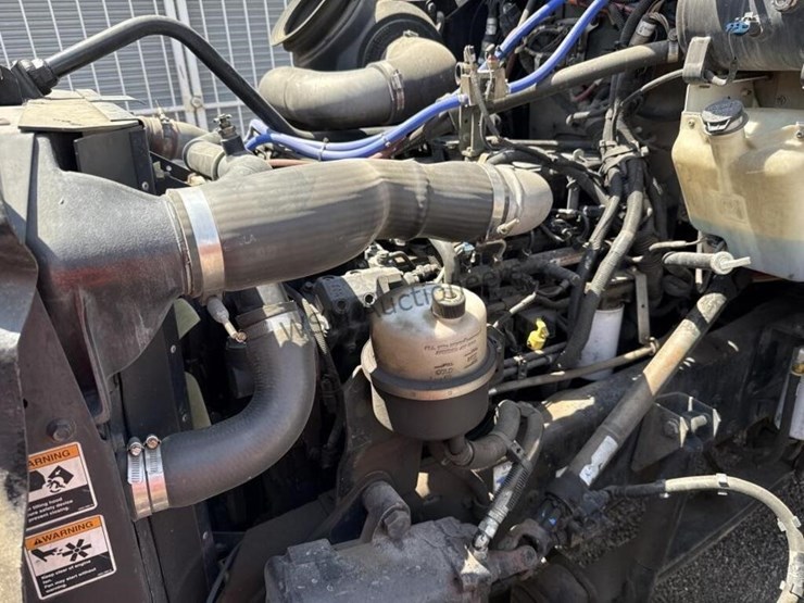 2006-kenworth-t300-image-16