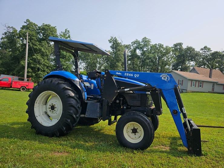 new-holland-tb110-image-12