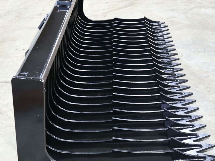 72"-qt-fine-skeleton-bucket-low-side-image-2