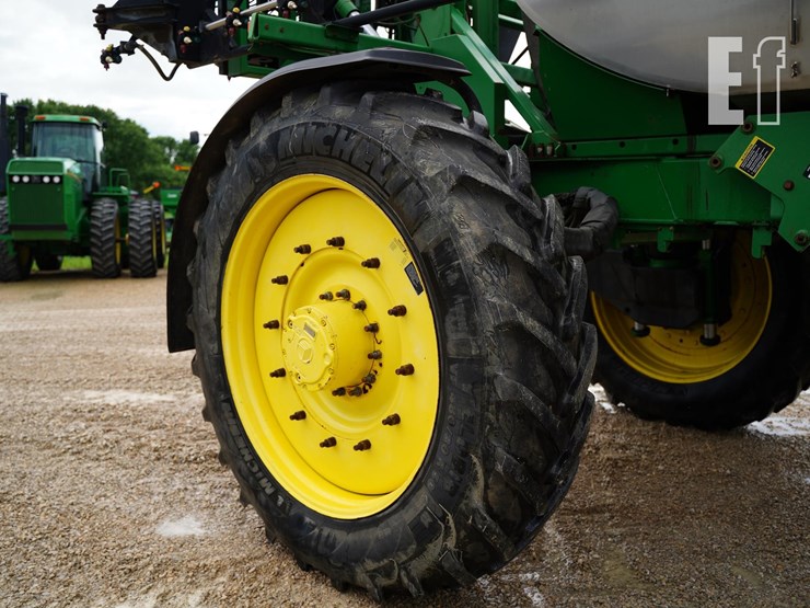2011-john-deere-4930-image-21