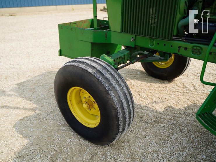 1976-john-deere-4230-image-12