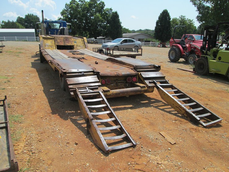 #30-•-#26840-•-homemade-~21’-t/a-steel-step-deck-trailer-image-4