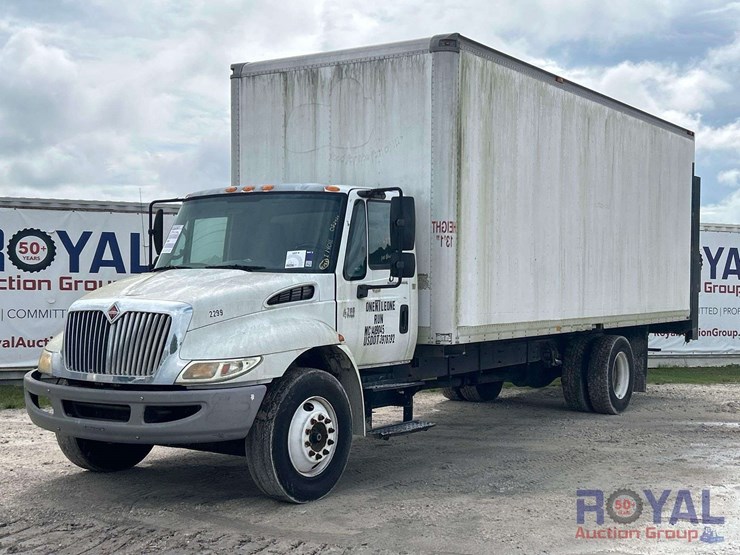 2003-international-durastar-4200-image-1
