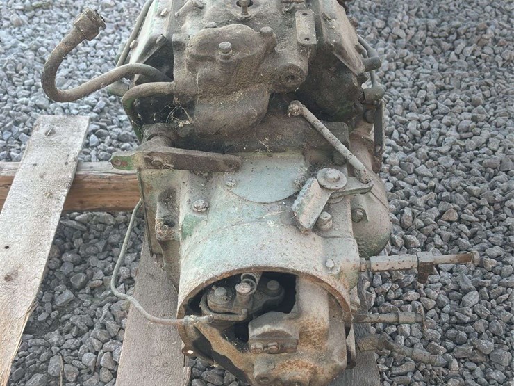 john-deere-4-cylinder-pony-motor-image-4