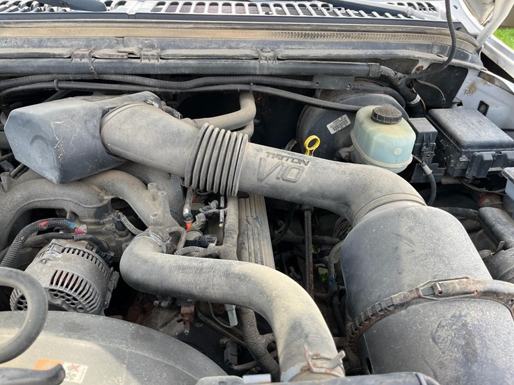 2001-ford-f350-image-2