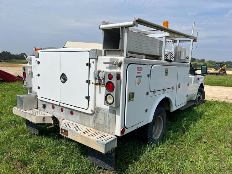 2001-ford-f350-image-6