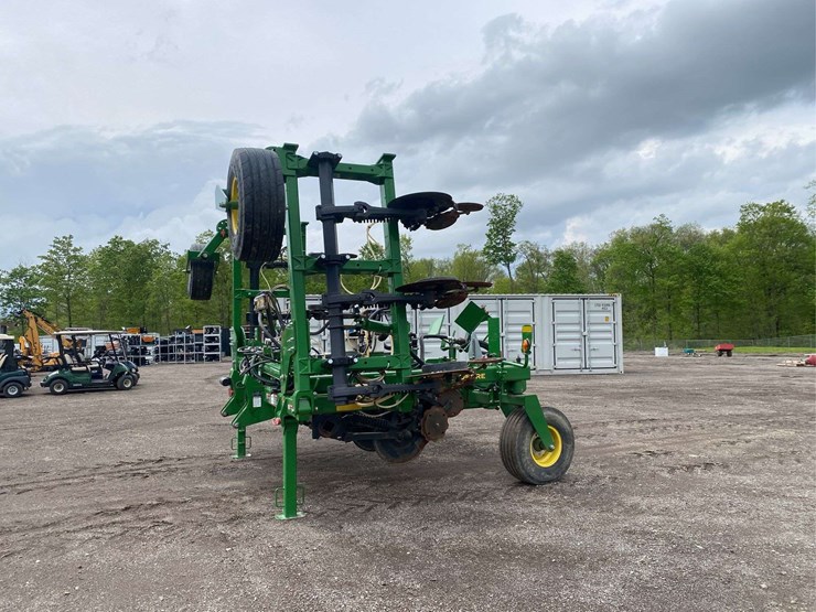 john-deere-2510h-image-5