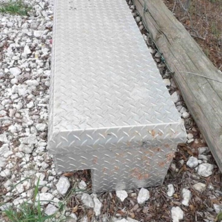 Diamond Plate Truck Box - 55"