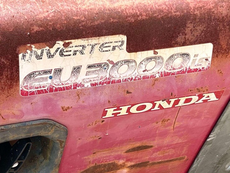 honda-eu3000is-image-6