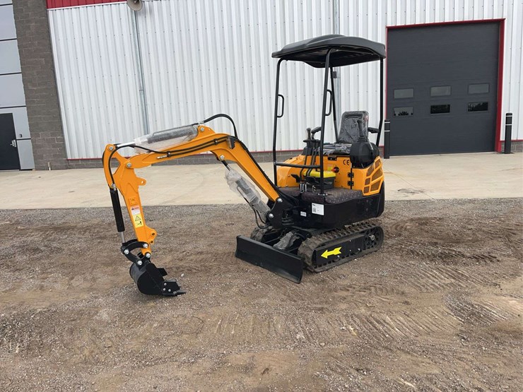 mini-pro-1.5-ton-mini-excavator-image-1