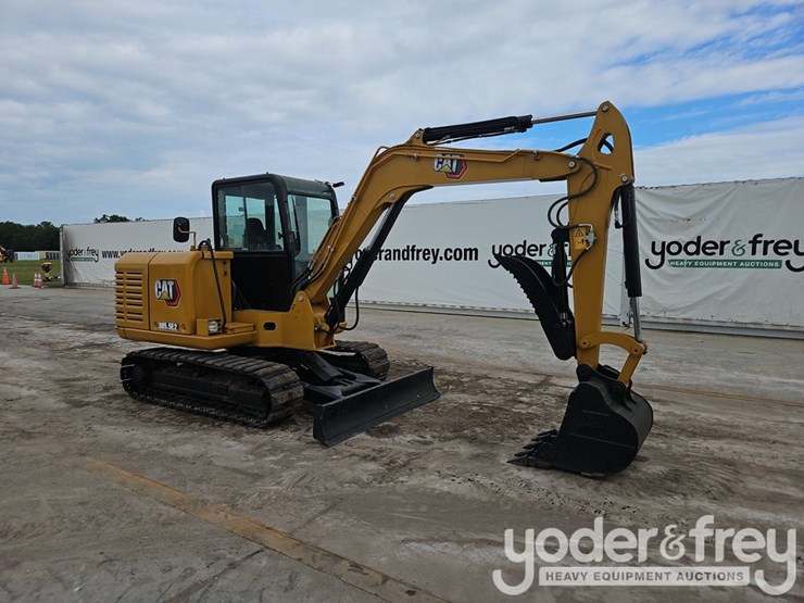 2021-caterpillar-305.5-image-6