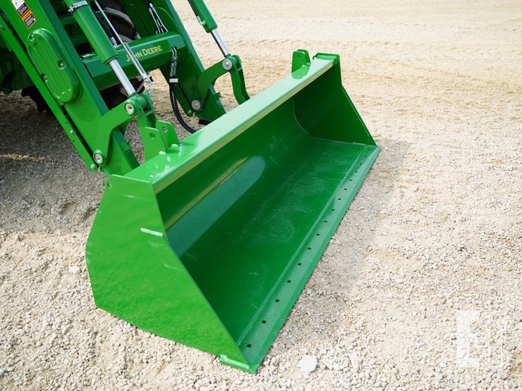 2024-john-deere-6155m-image-18
