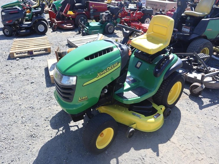 john-deere-l130-image-4
