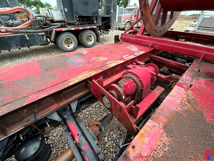 1999-mack-ch613-image-12