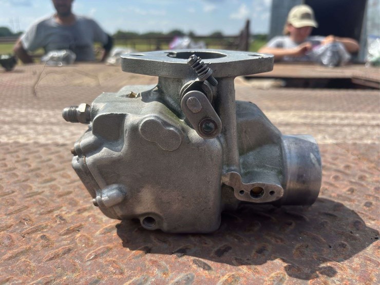 marvel-schebler-usx-21-carburetor-image-2