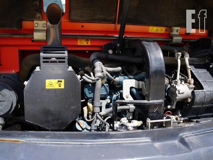 2017-kubota-kx080-4-image-28