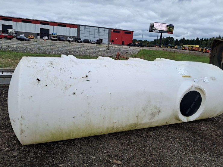 1200-gallon-poly-tank-image-5