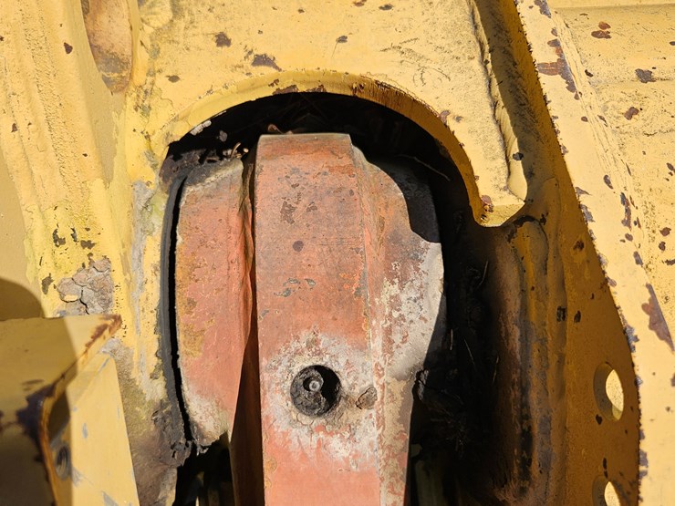 caterpillar-963-image-130