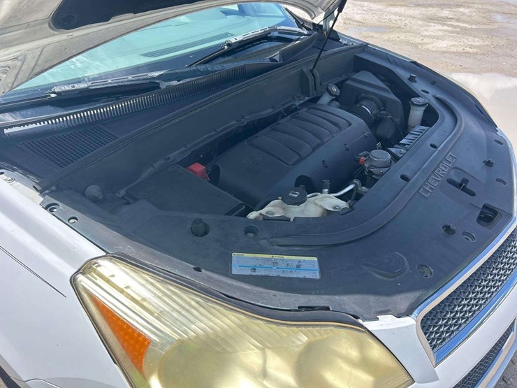2009-chevrolet-traverse-ls-image-8